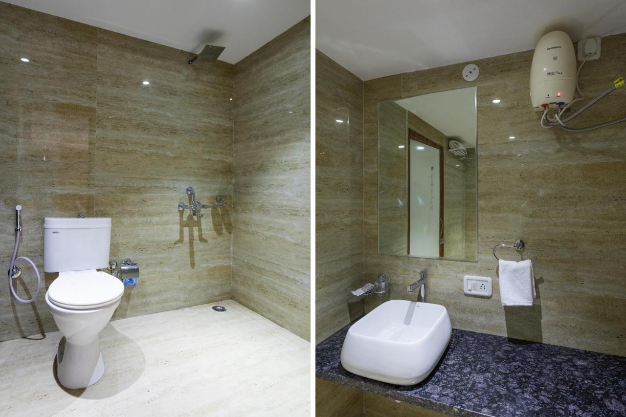 Hôtel Oyo 29585 The Cliff à Indore Extérieur photo